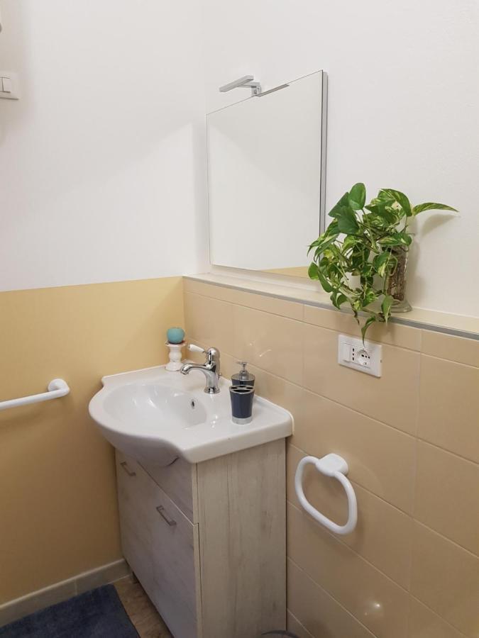B&B Da Natallia Ronco allʼAdige Екстериор снимка